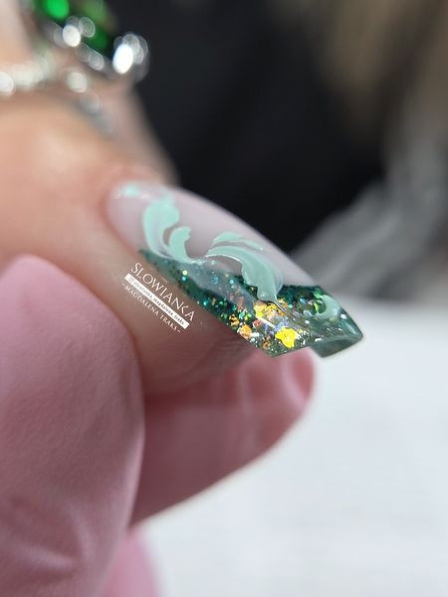 20250825_121717_a98a6f5a_1212_101041