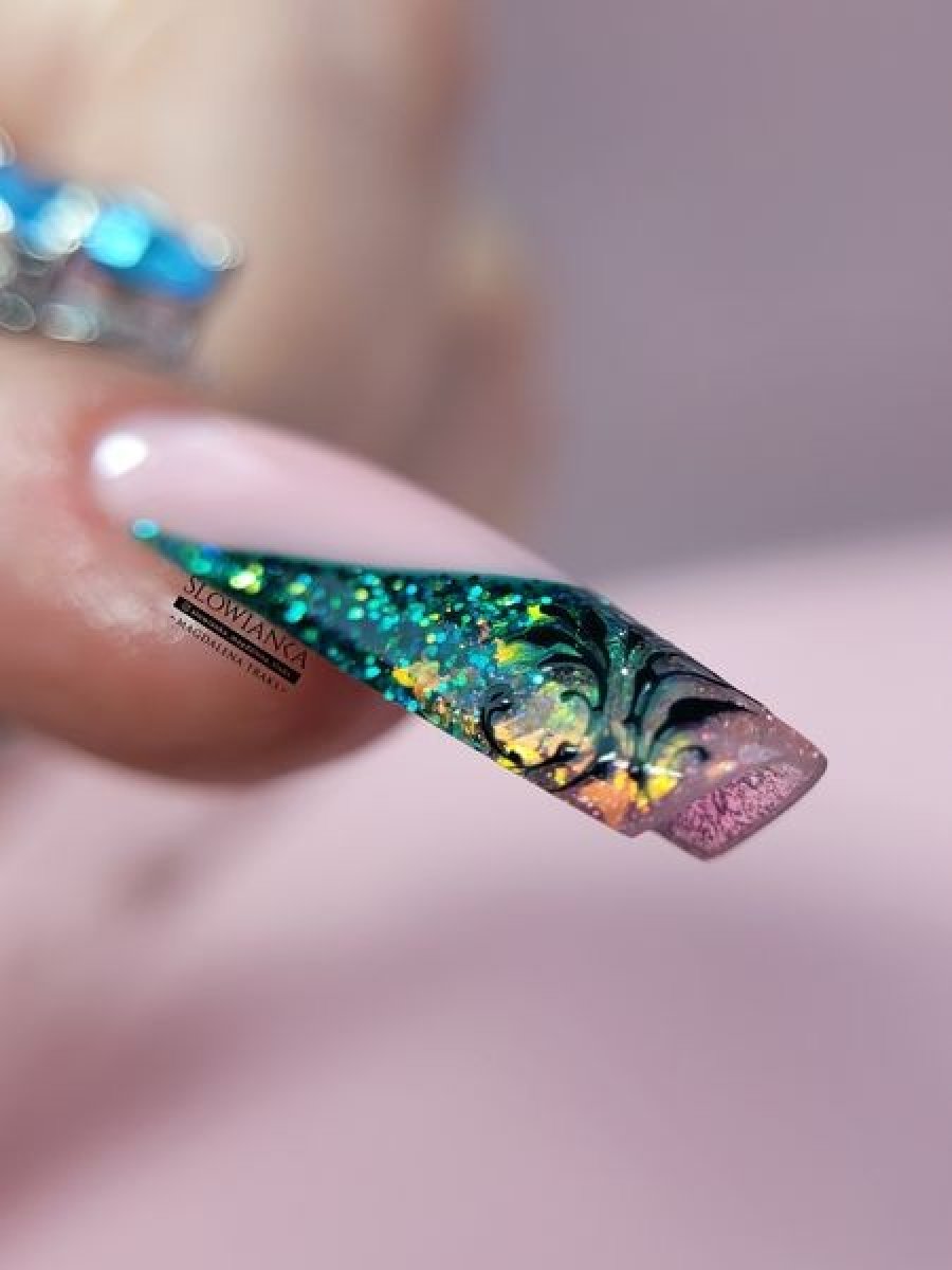 20250310_171006_60cd3e9b_1212_101649