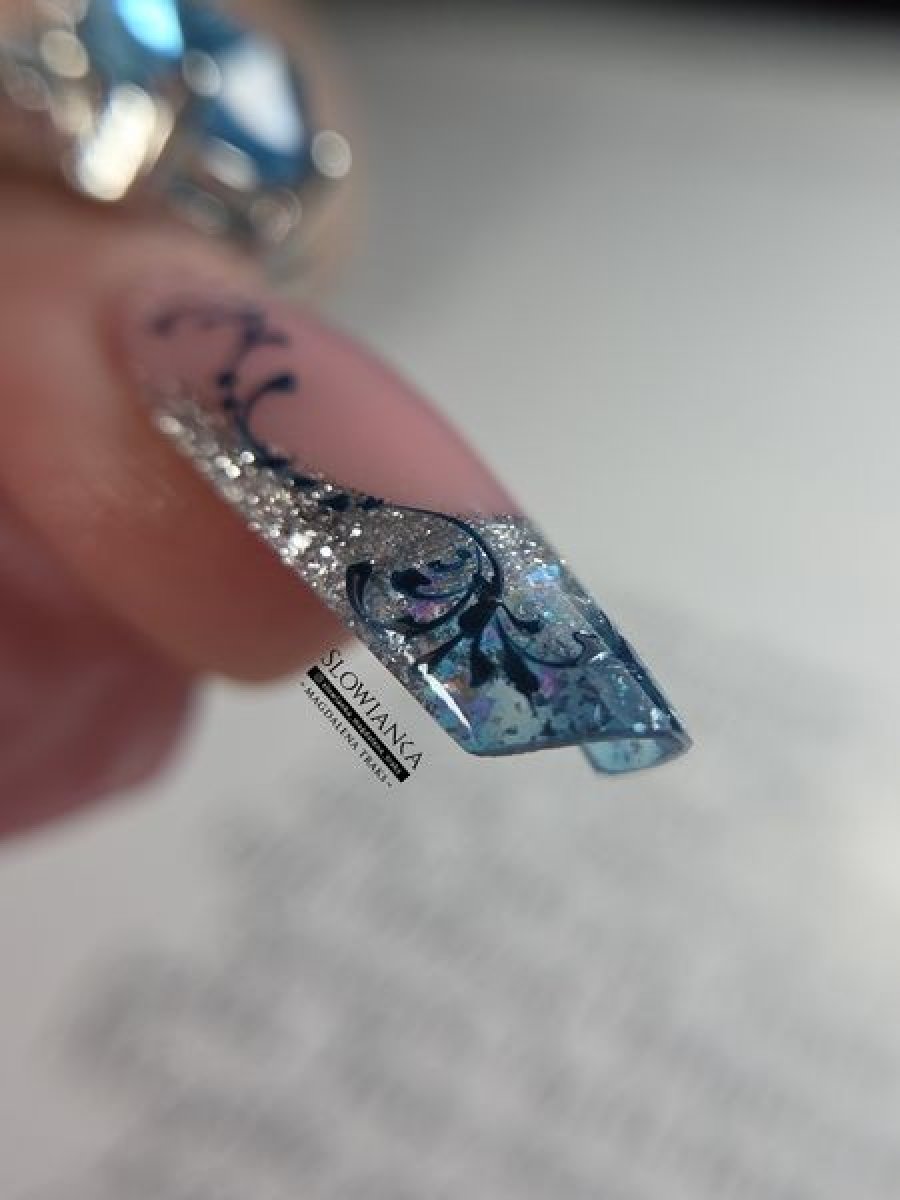 20250618_124347_18954b97_1212_101302