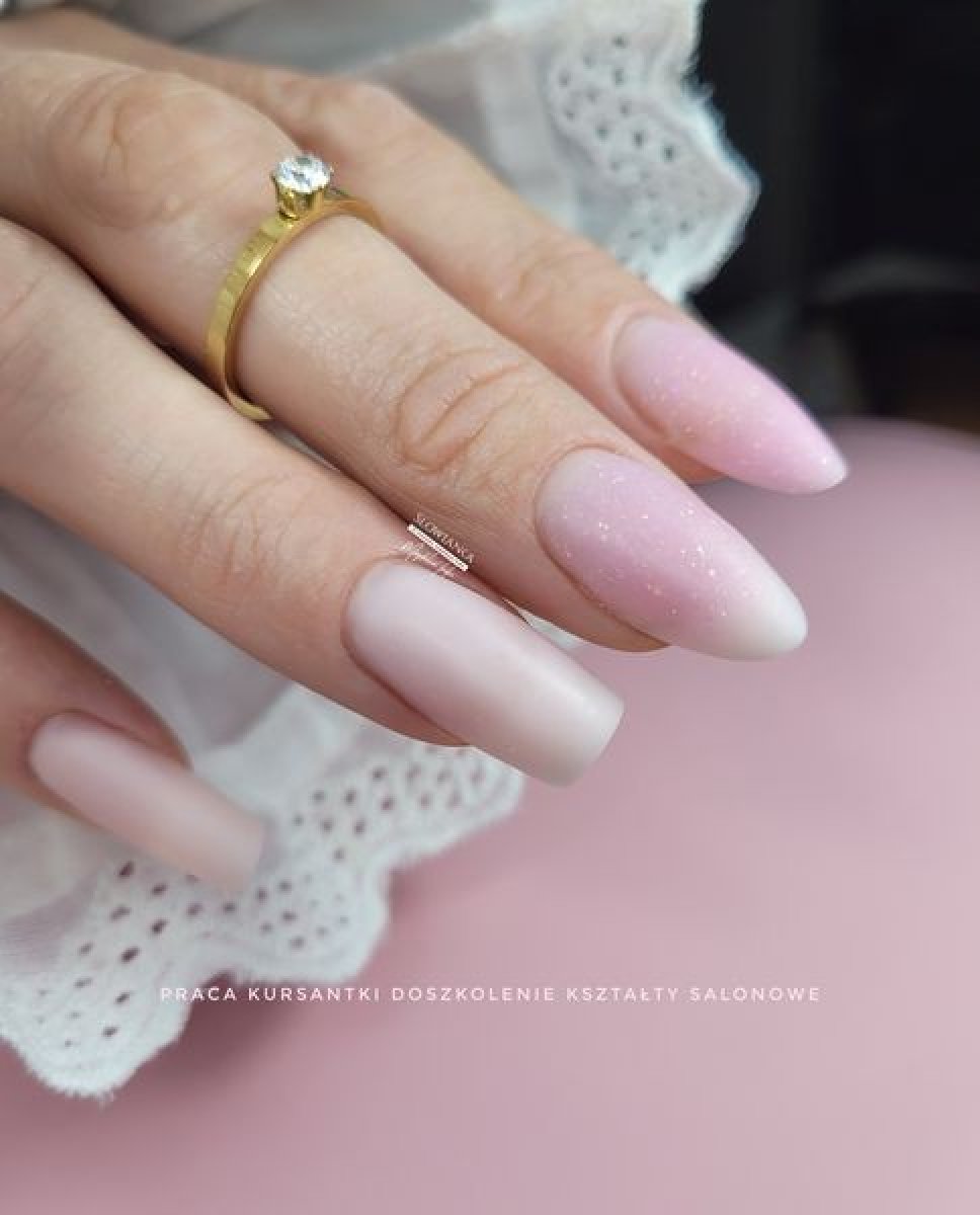 20231213_160527-01_c4673729_1212_103024