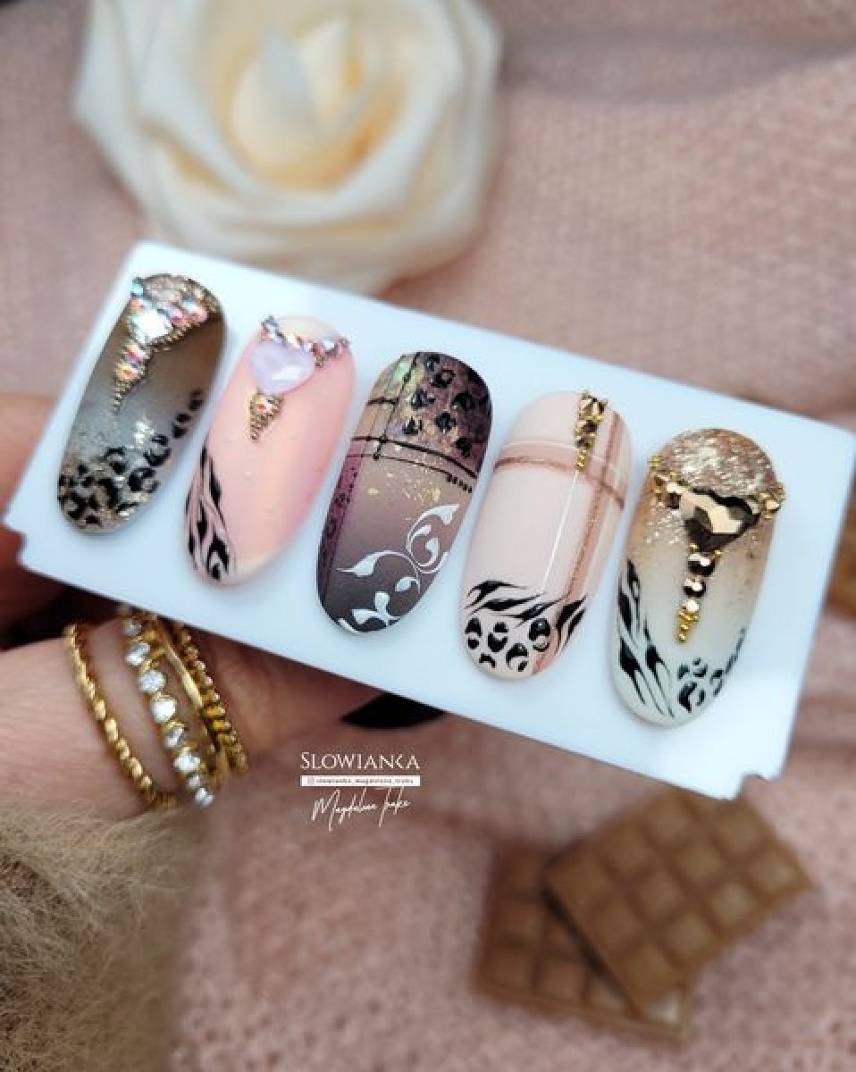 20220916_173643-01_b4fef081_1212_105816